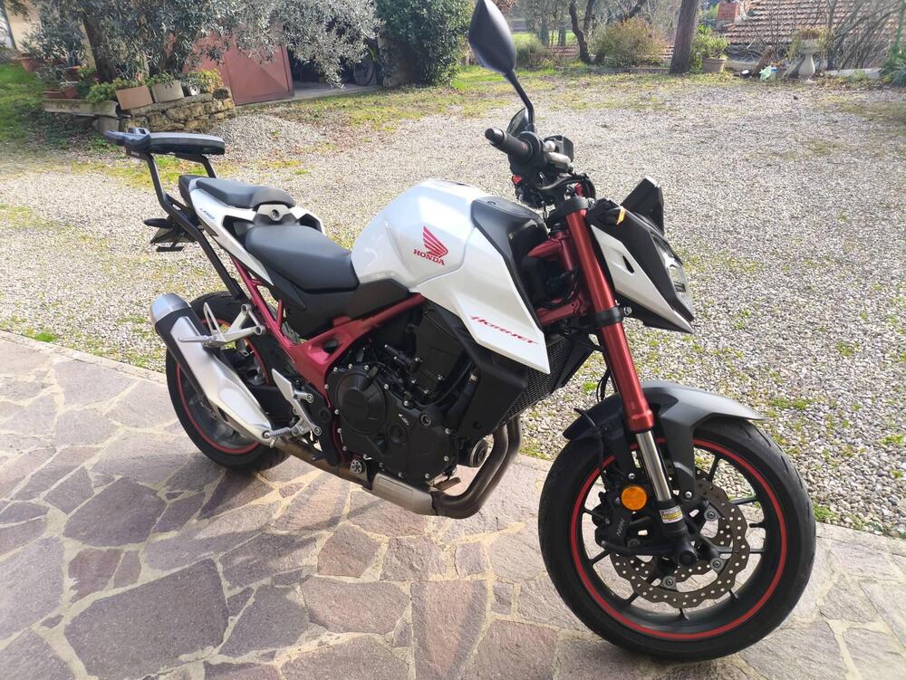 Honda CB 750 Hornet (2023 - 24) (6)