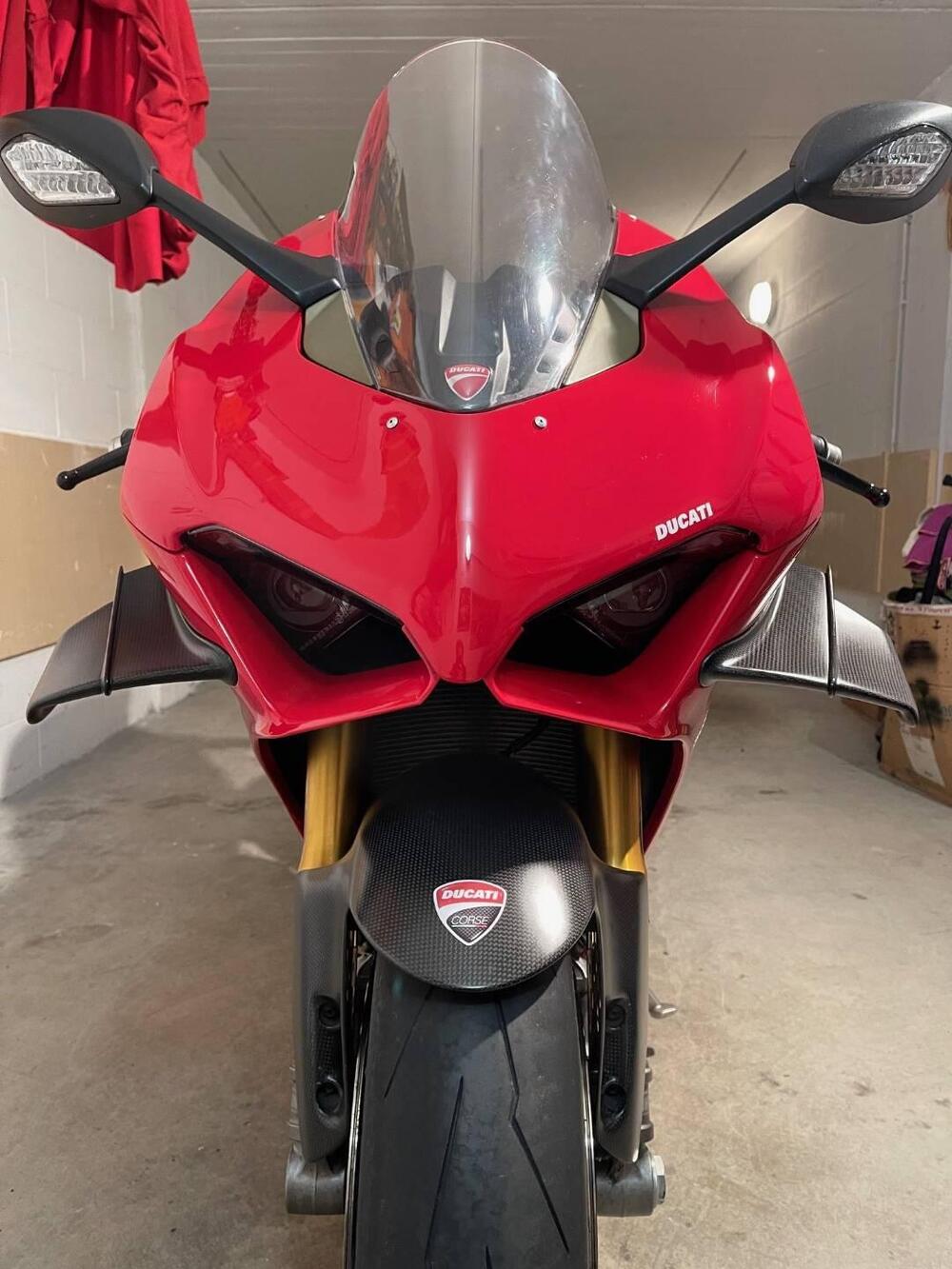 Ducati Panigale V4 S 1100 (2020) (3)