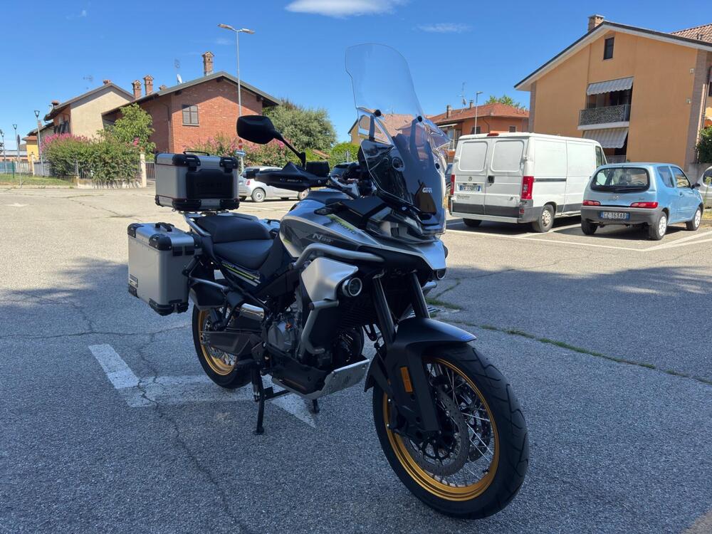 CFMOTO 800MT Touring (2022 - 26) (2)