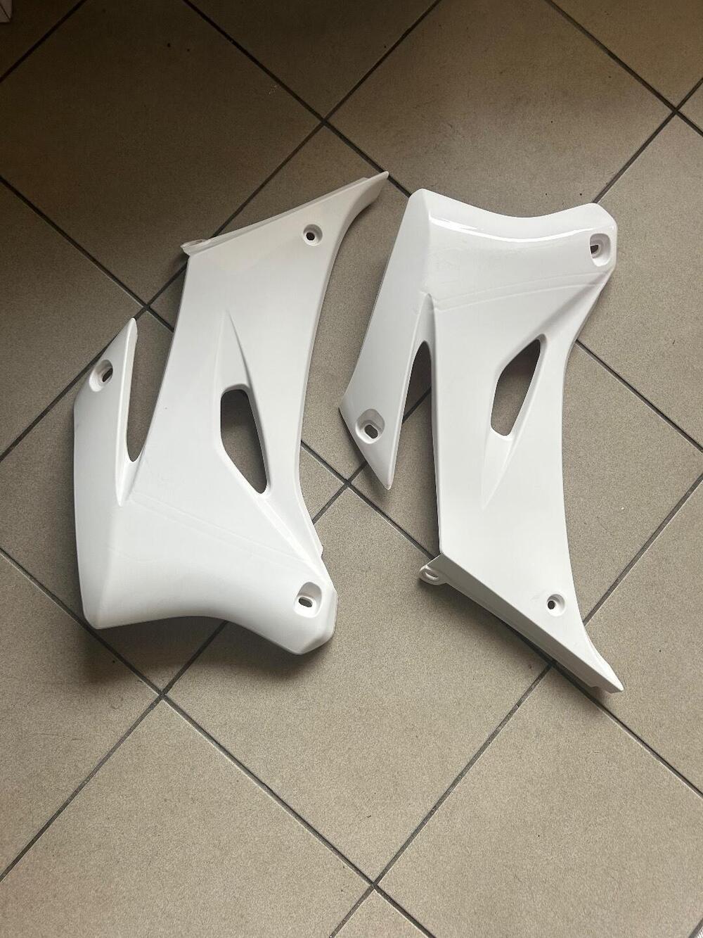 Plastiche radiatori per WRF 250-450 del 2007 Racetech