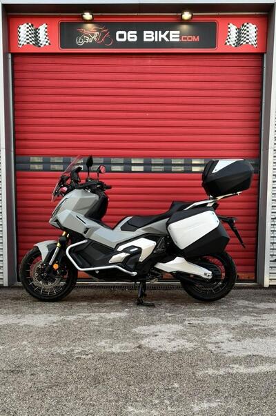 Honda X-ADV 750 Travel (2025 - 26) usata
