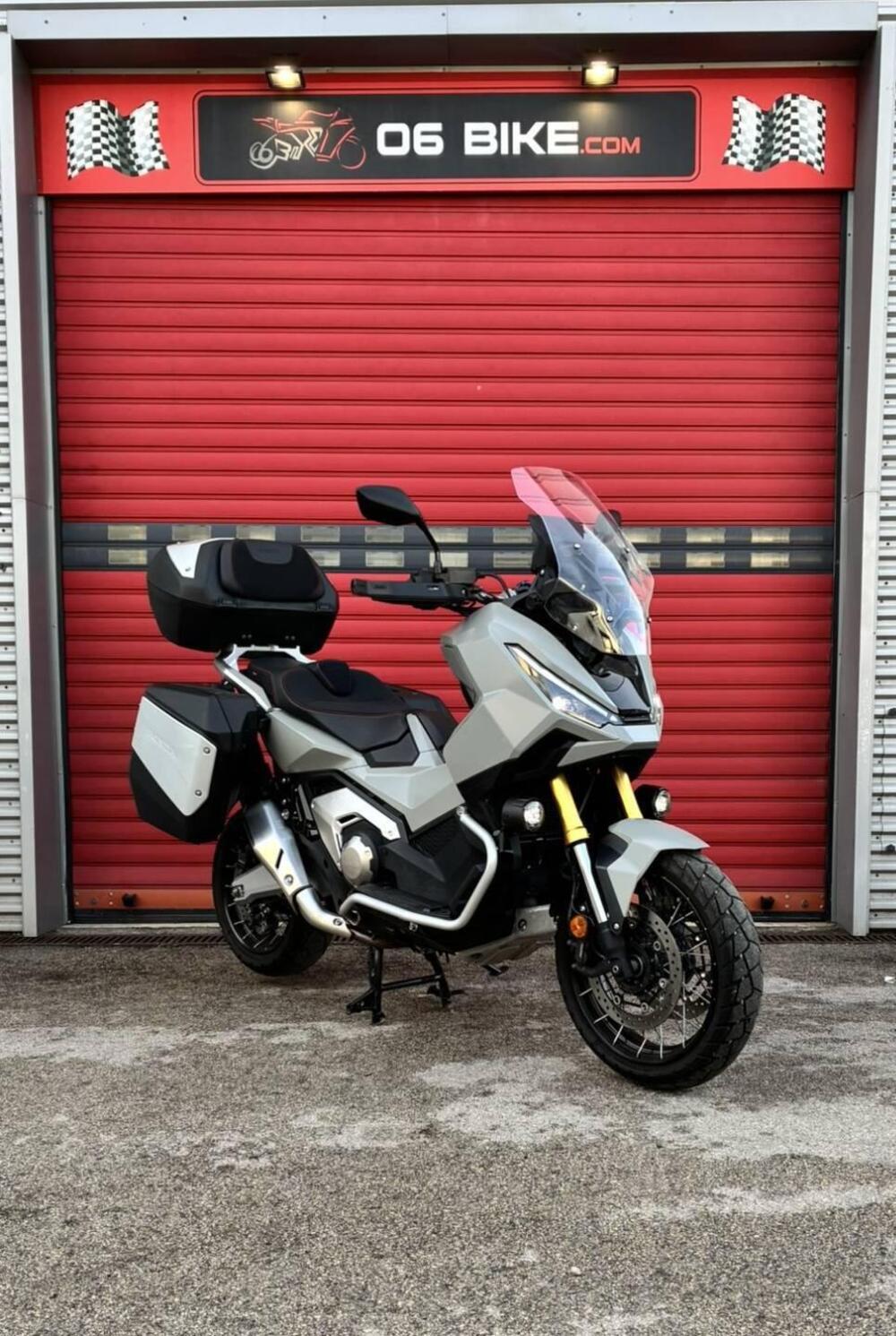 Honda X-ADV 750 Travel (2025 - 26) (4)