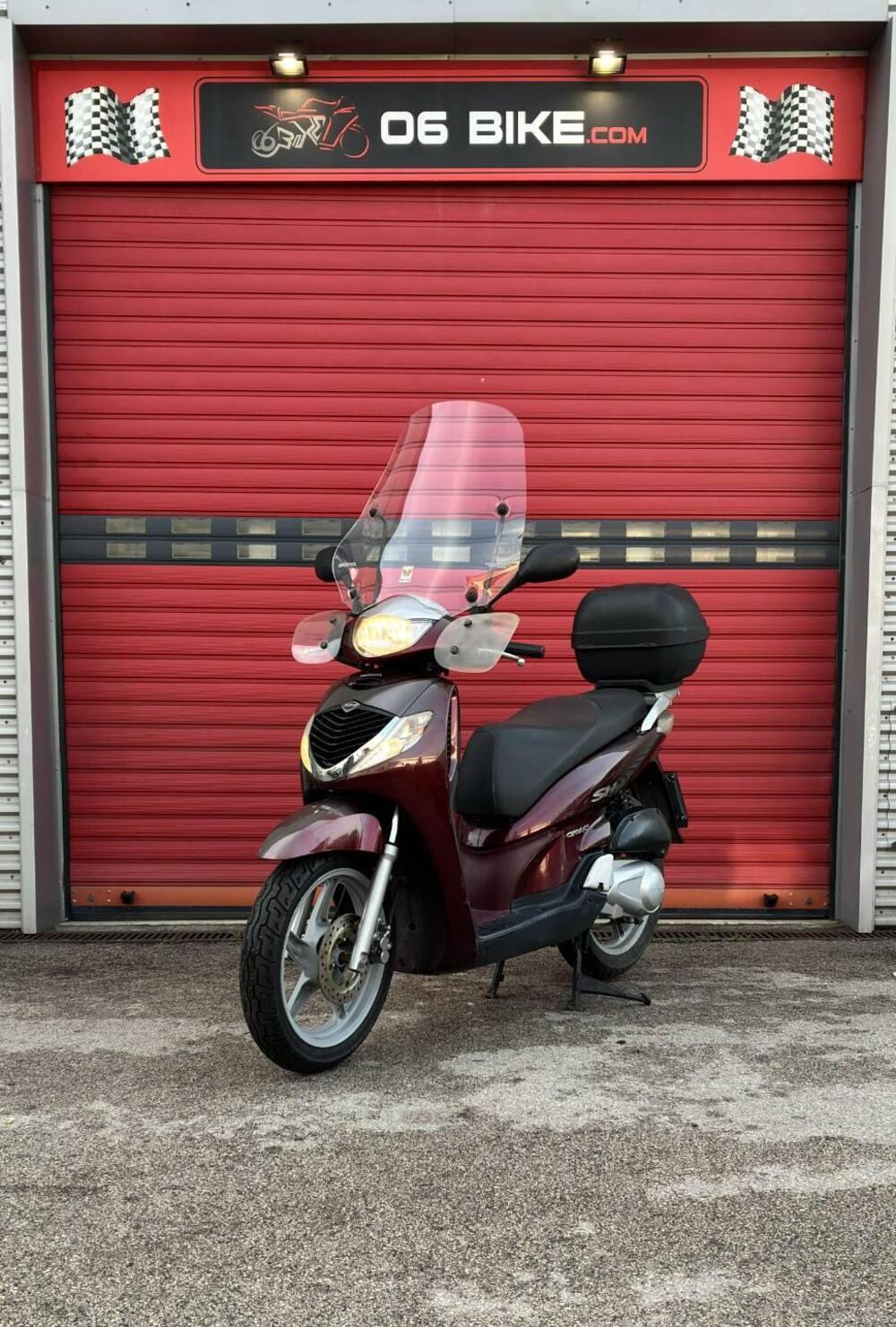 Honda SH 150 (2000 - 06) (2)