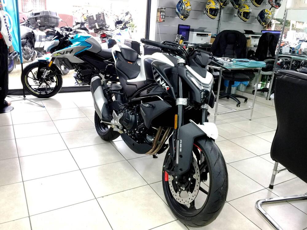 CFMOTO 450NK (2023 - 26) (2)