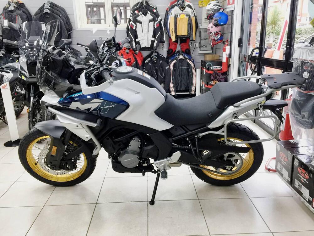 CFMOTO 700MT Adventure (2025 - 26) (3)