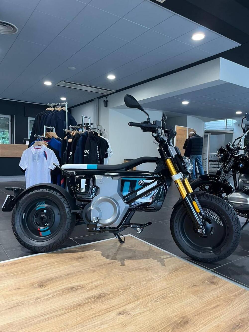 Bmw CE 02 (2024 - 26) (3)