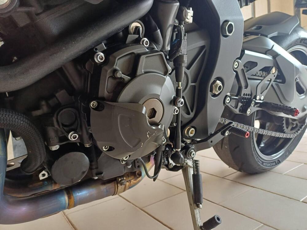 Yamaha MT-10 (2017 - 20) (7)