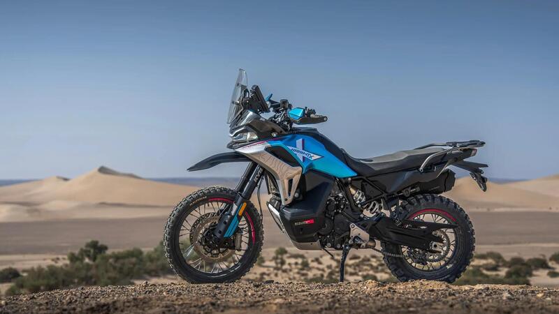 Prezzo shock per la CFMOTO 1000 MT-X: per sfidare le "maxi" dell'adventure bastano 9.990 euro