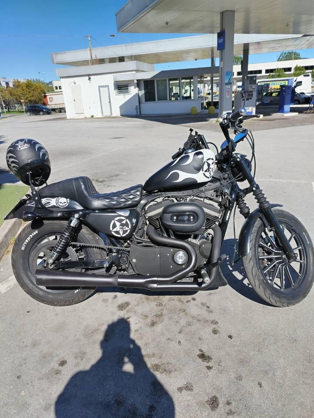 Harley-Davidson 883 Iron (2009 - 11) - XL 883N