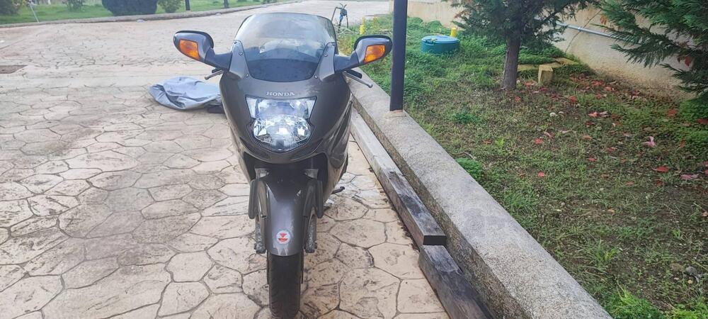 Honda CBR 1100 XX Superblackbird (1996 - 98) (4)