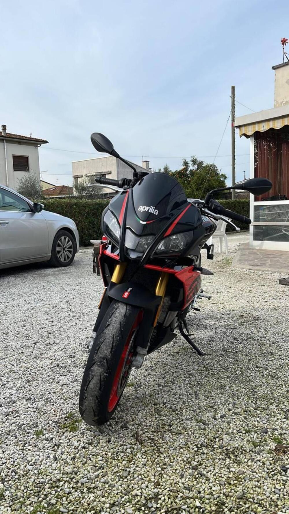 Aprilia Tuono V4 Factory (2019 - 20) (3)