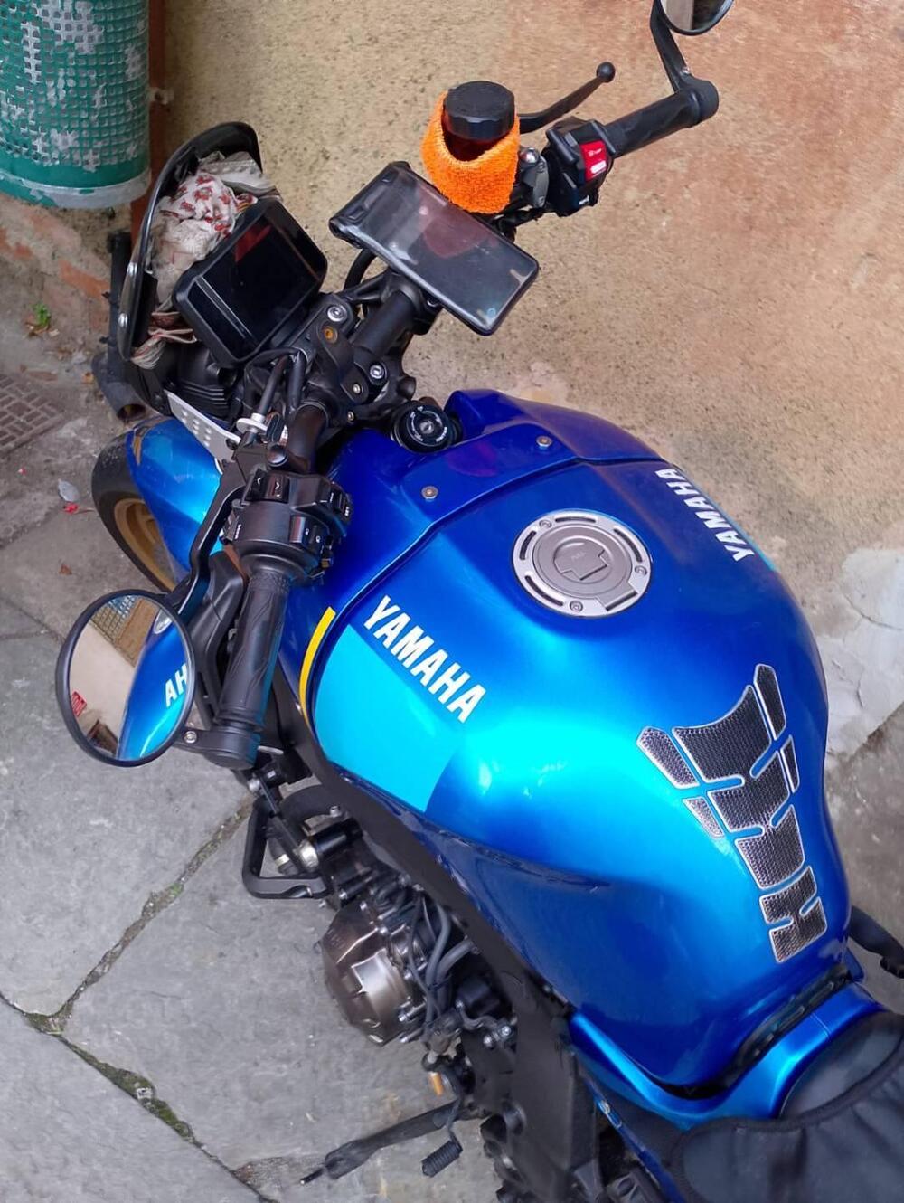 Yamaha XSR 900 (2022 - 26) (2)