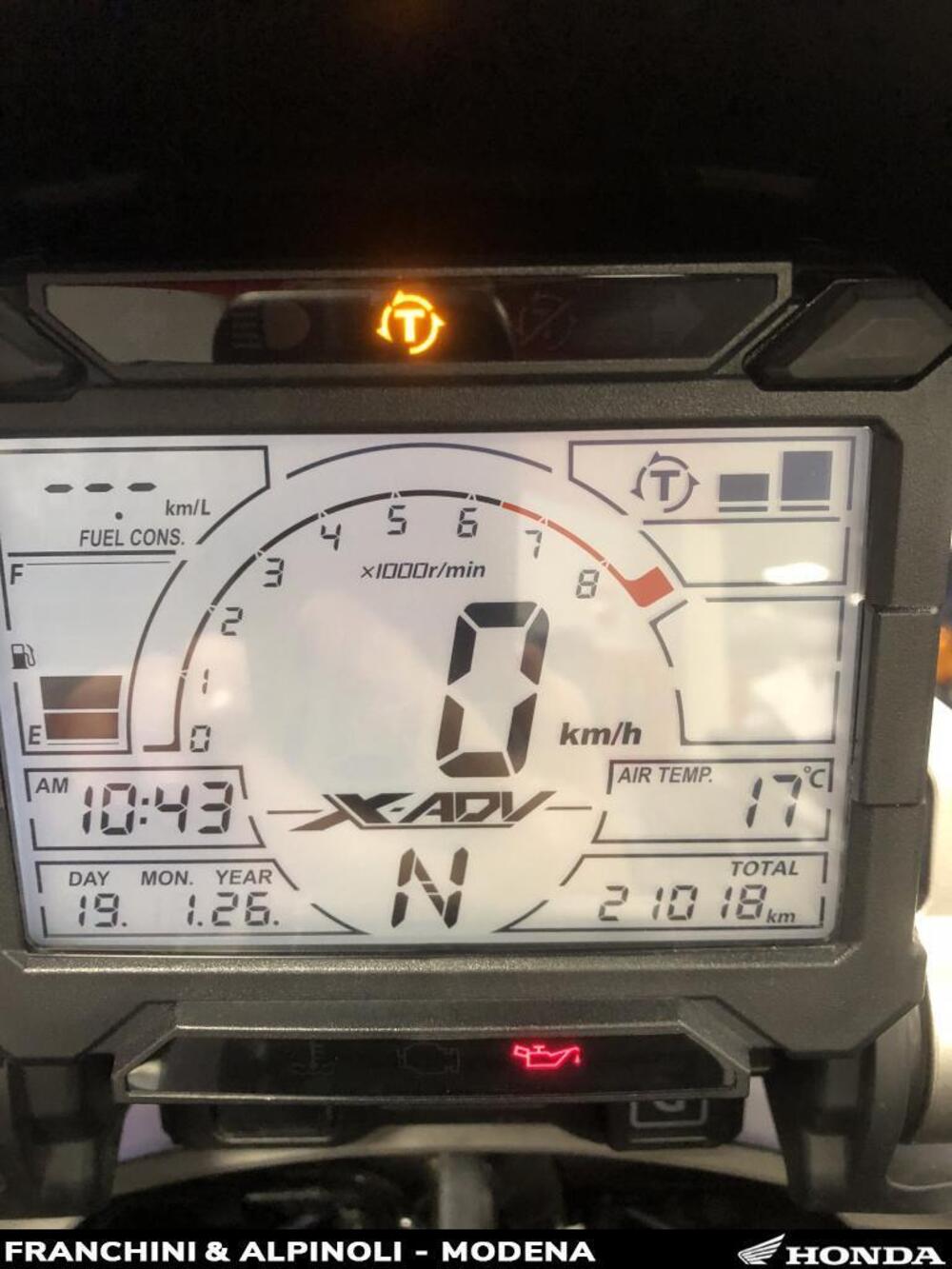 Honda X-ADV 750 (2018 - 20) (2)