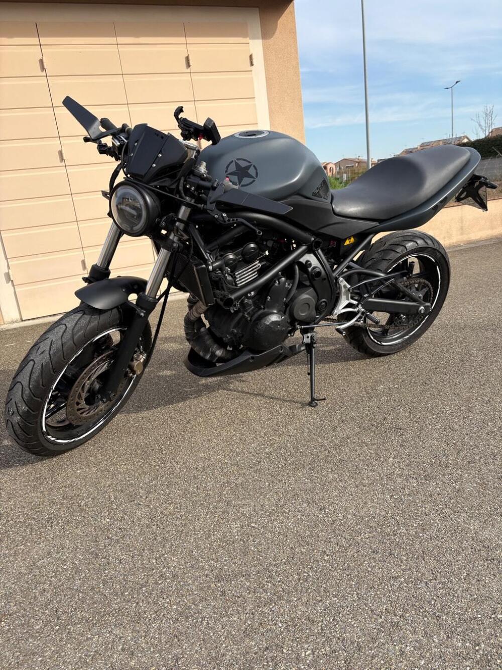 Kawasaki ER-6N (2006 - 09)