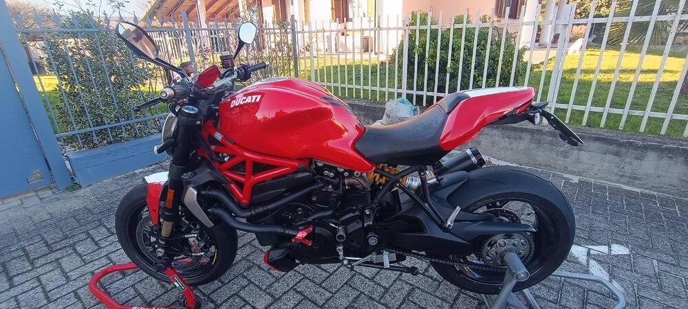 Ducati Monster 1200 R (2016 - 19) (6)