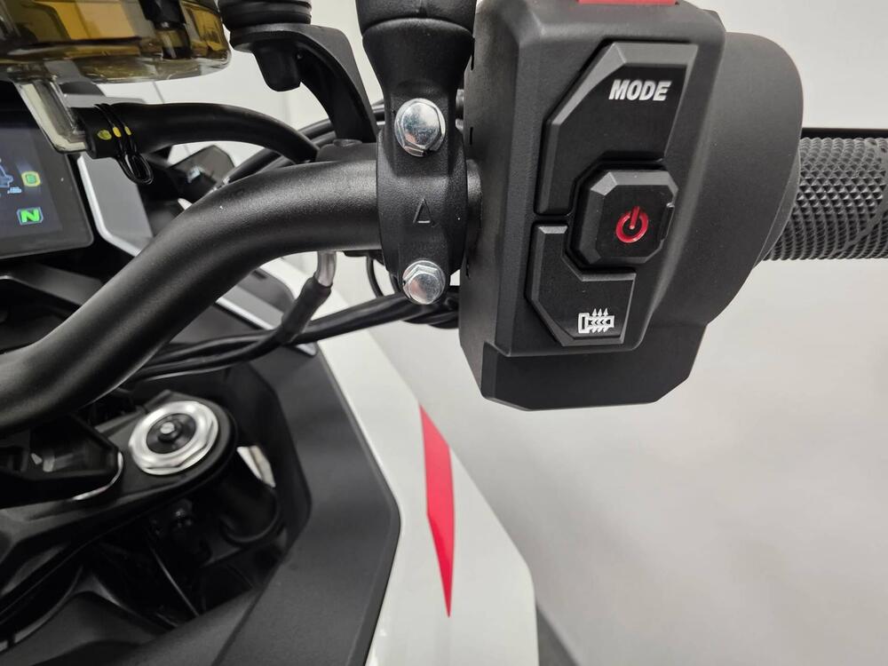 Zontes ZT703-F (2025 - 26) (9)