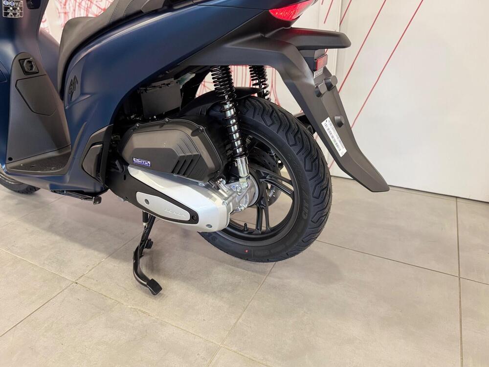 Honda SH 125 (2026) (13)