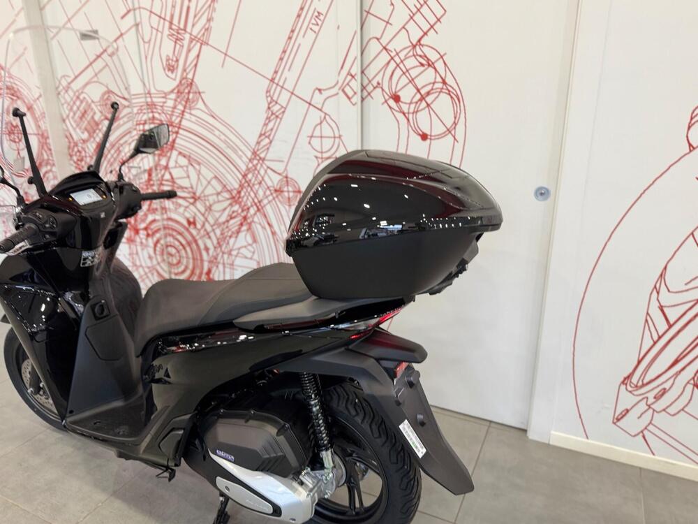 Honda SH 125 (2026) (16)