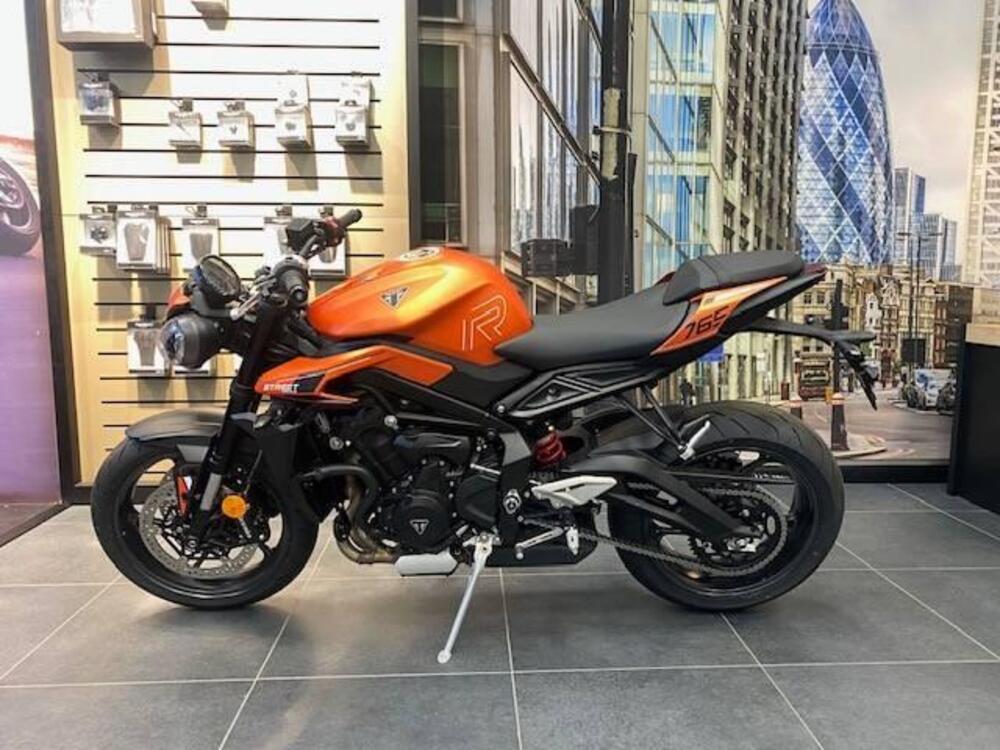 Triumph Street Triple 765 R (2023 - 26)