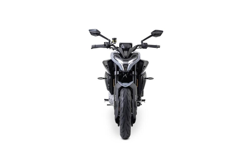 CFMOTO 675NK (2025 - 26) (3)