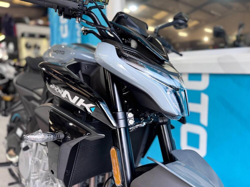 CFMOTO 675NK (2025 - 26) (11)