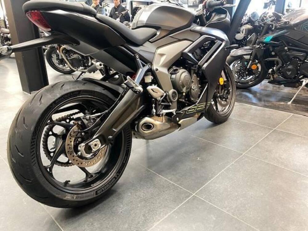 Triumph Daytona 660 (2024 - 26) (2)