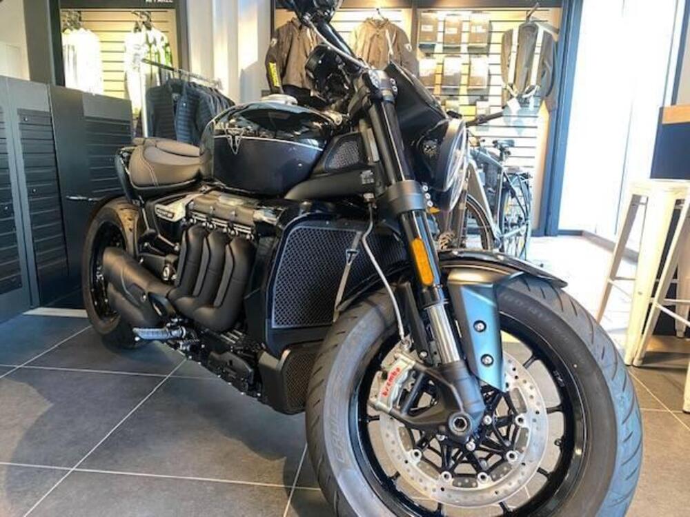 Triumph Rocket 3 Storm R (2024 - 26) (5)
