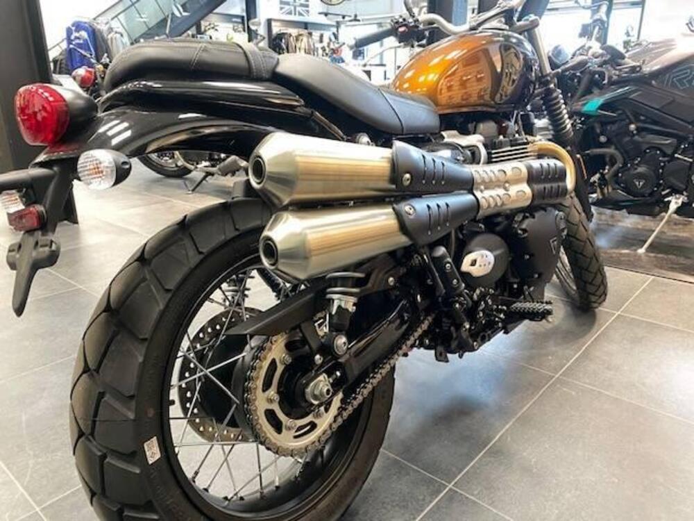 Triumph Scrambler 900 Stealth Edition (2024)