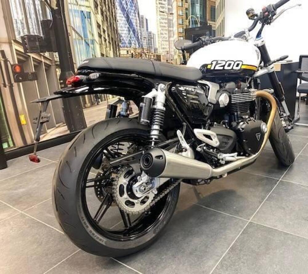 Triumph Speed Twin 1200 (2025 - 26) (4)