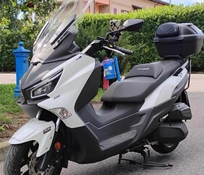 Sym Joymax 300 Z+ (2021 - 24) usata