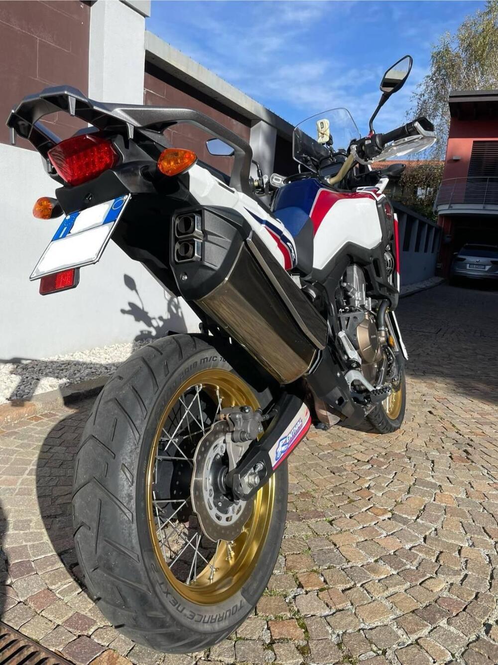 Honda Africa Twin CRF 1000L (2016 - 17) (3)