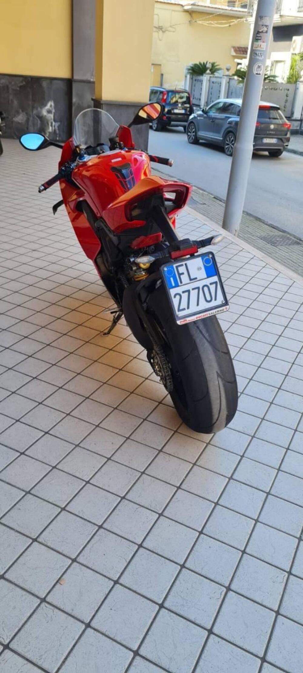 Ducati Panigale V4 S (2022 - 24) (4)