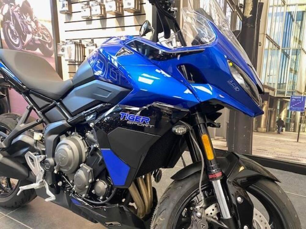 Triumph Tiger Sport 800 (2025 - 26) (2)