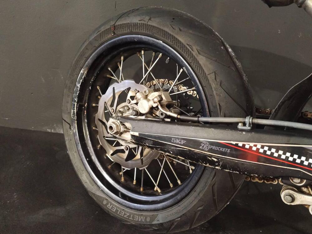 Betamotor RR 125 2T Enduro (2018) (17)