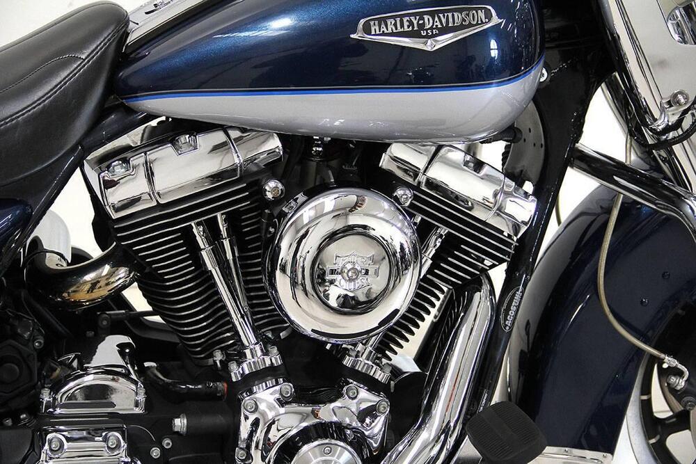 Harley-Davidson 1450 Road King Classic (1999 - 02) - FLHRCI (4)