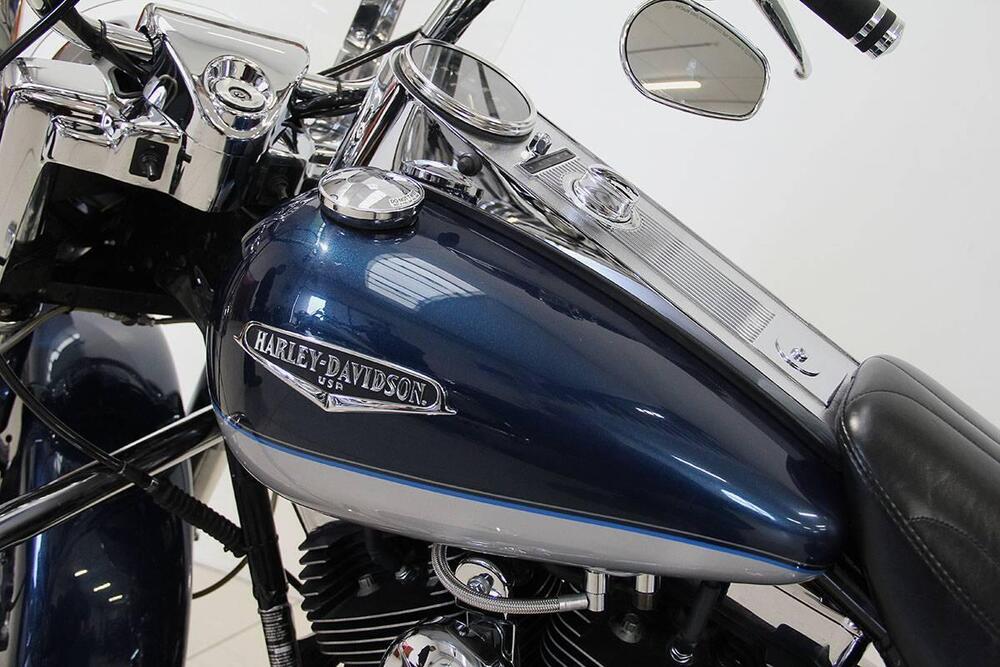 Harley-Davidson 1450 Road King Classic (1999 - 02) - FLHRCI (20)