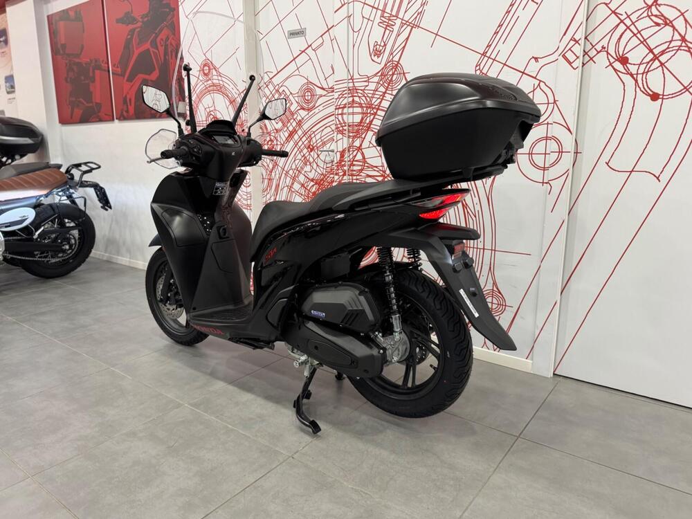 Honda SH 125 Sport (2026) (5)