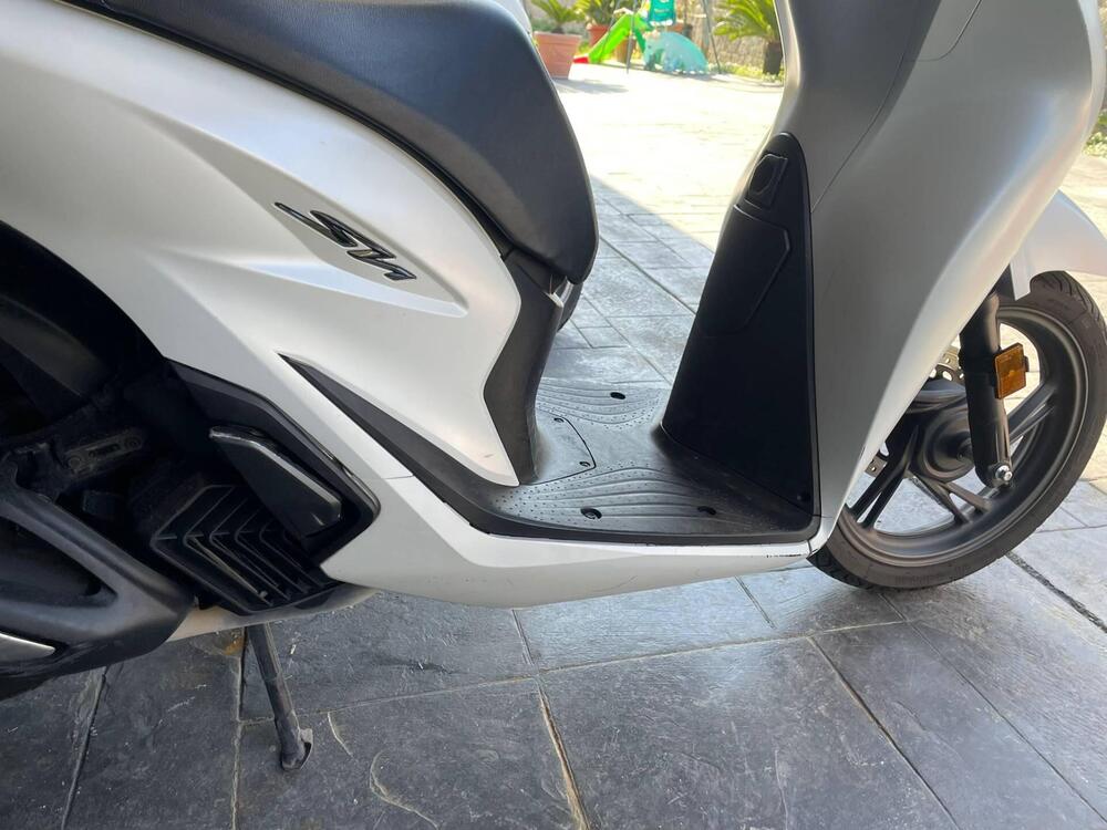 Honda SH 150i (2024 - 25) (5)