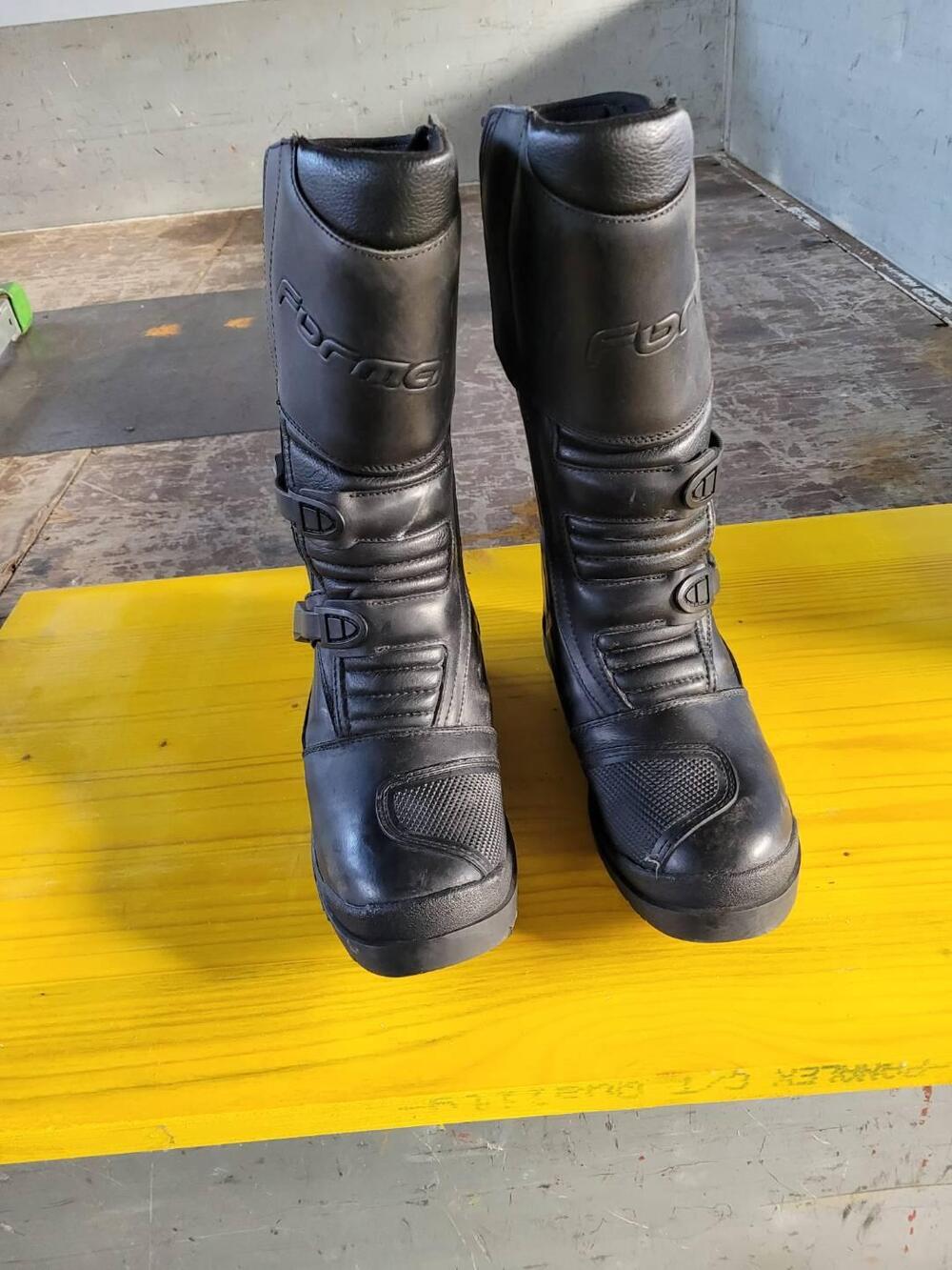 STIVALI DA MOTO Forma