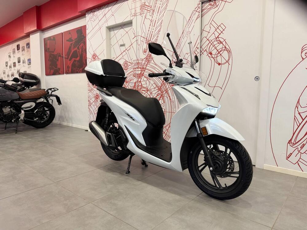 Honda SH 125 (2026) (2)