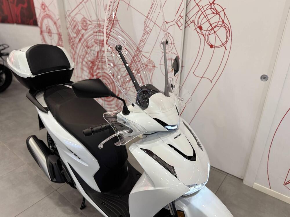 Honda SH 125 (2026) (8)