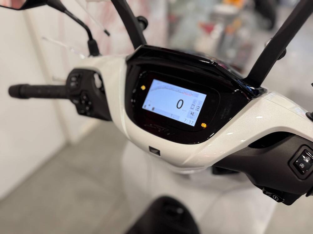 Honda SH 125 (2026) (9)