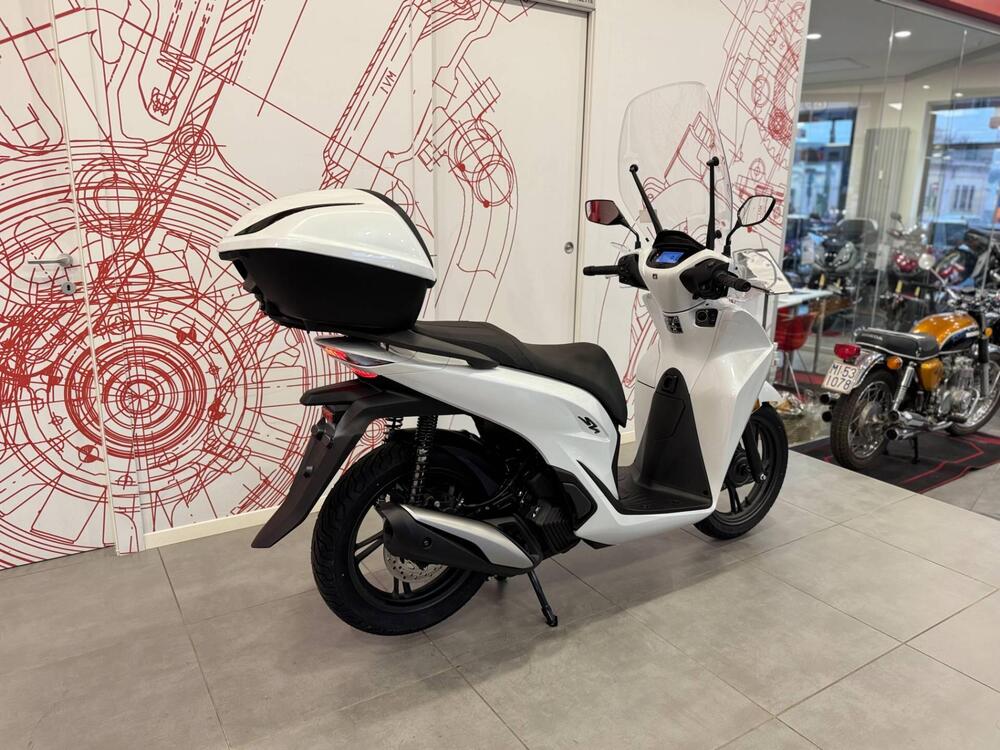 Honda SH 125 (2026) (3)