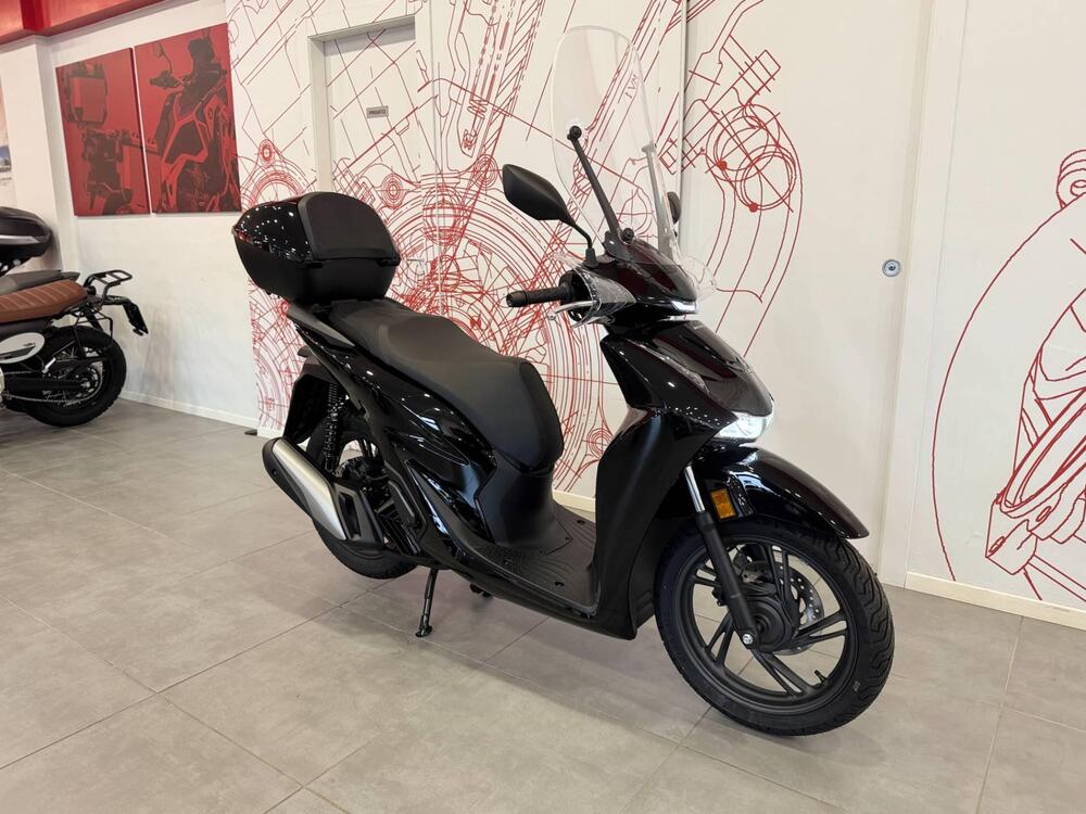 Honda SH 125 (2026) (2)