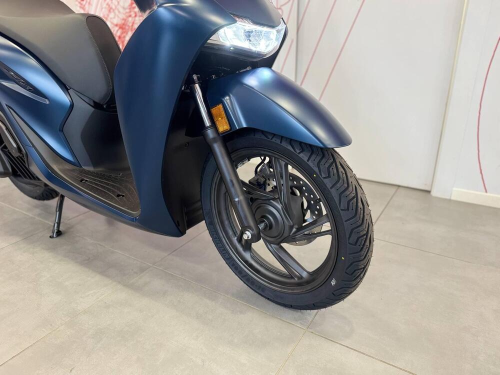 Honda SH 125 (2026) (9)