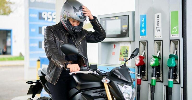 Aumento dei carburanti: il Diesel supera la Verde