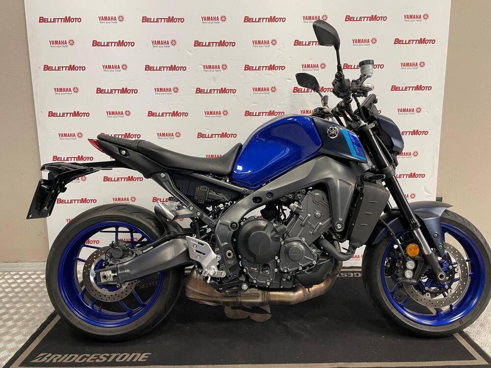 Yamaha MT-09 (2021 - 23) (4)