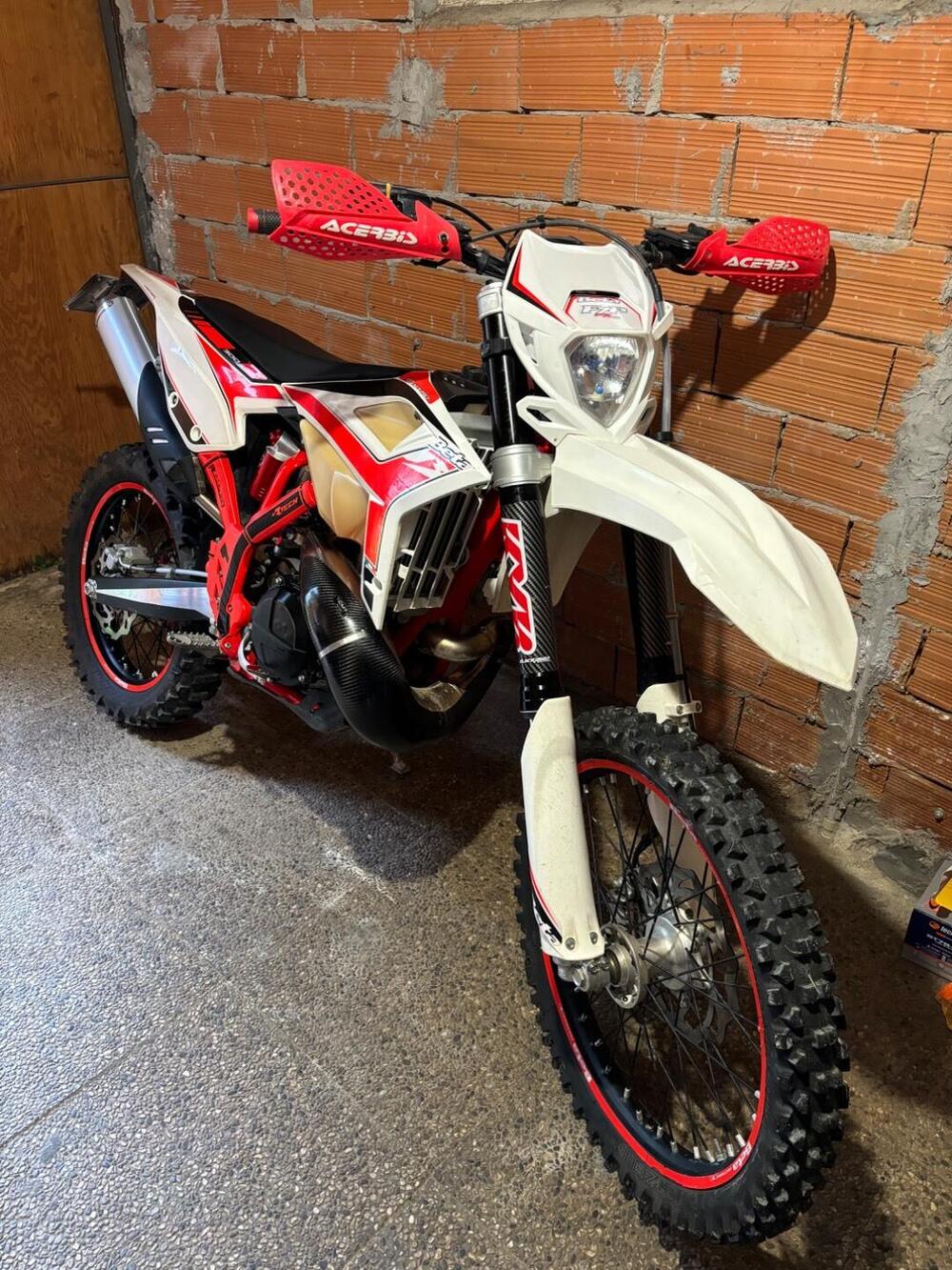 Betamotor RR 300 2T Enduro (2020) (3)