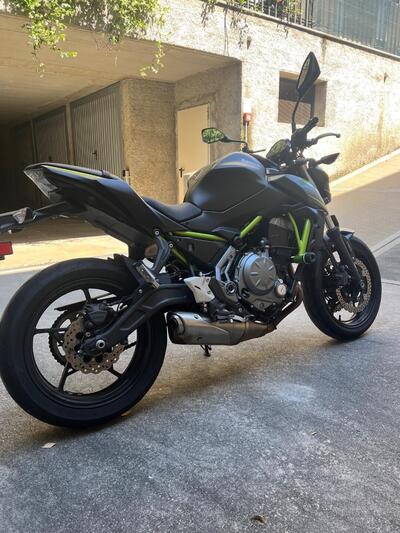 Kawasaki Z 650 (2017 - 19) usata