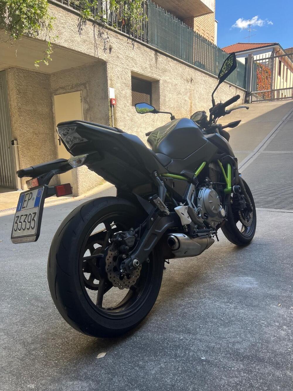 Kawasaki Z 650 (2017 - 19) (4)